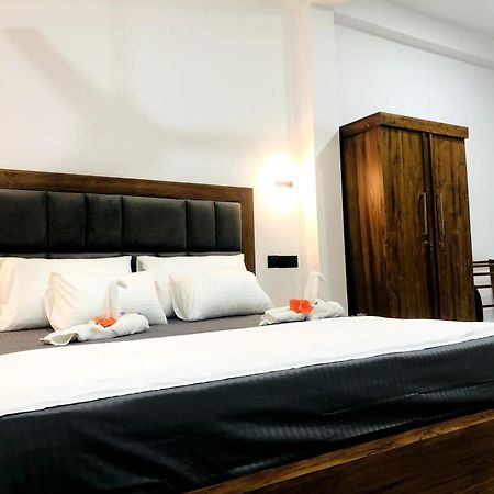 Отель Weligama Bay House Экстерьер фото