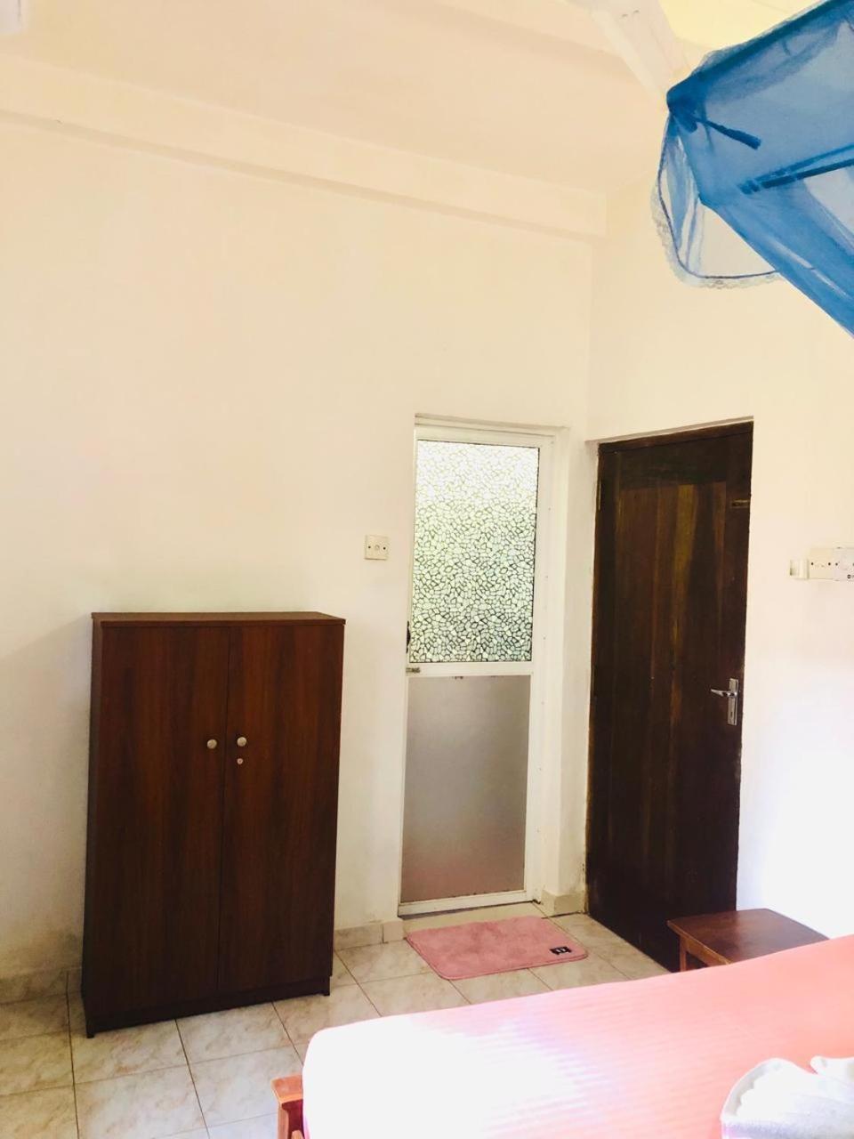 Отель Weligama Bay House Экстерьер фото