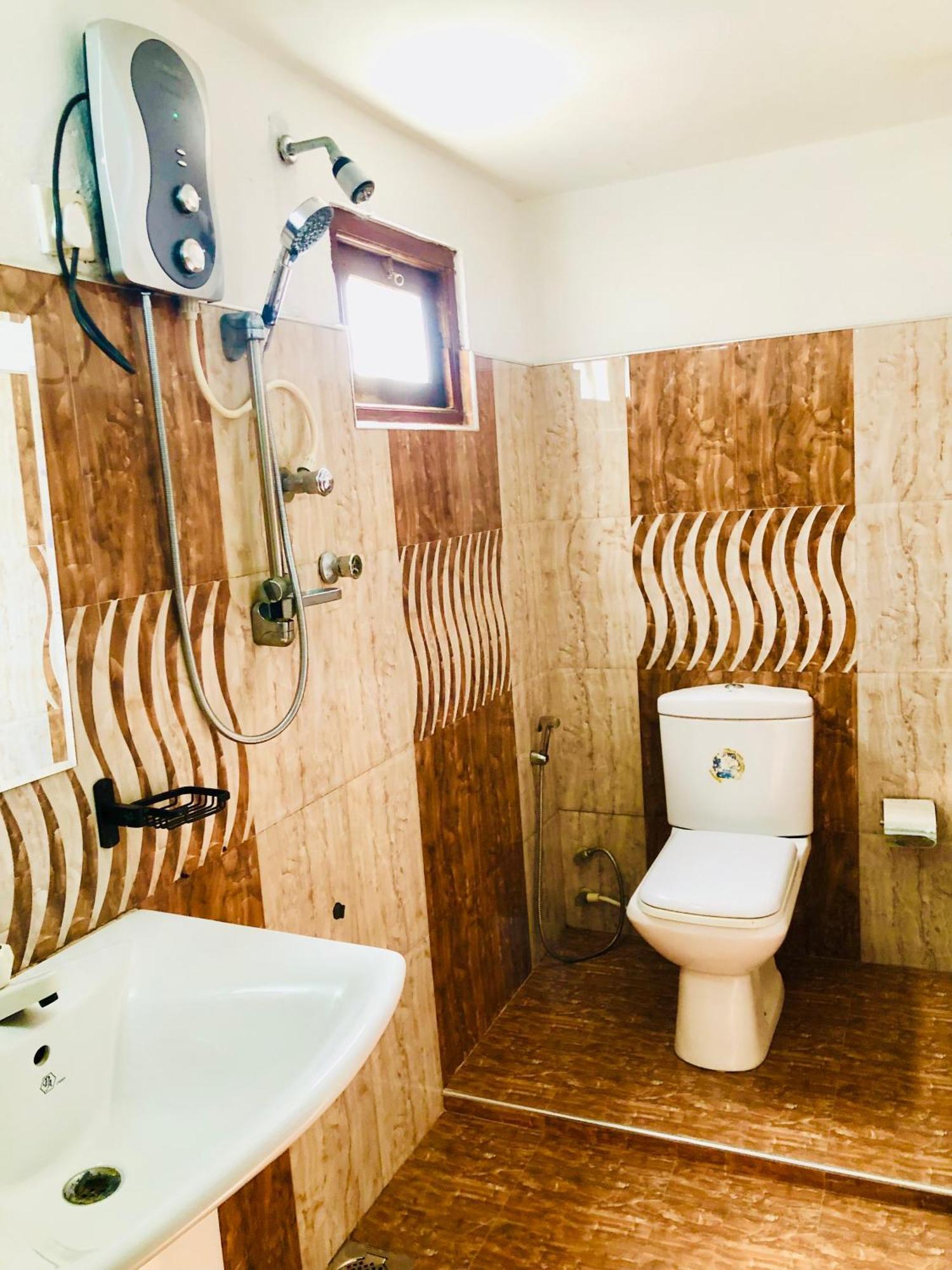 Отель Weligama Bay House Экстерьер фото